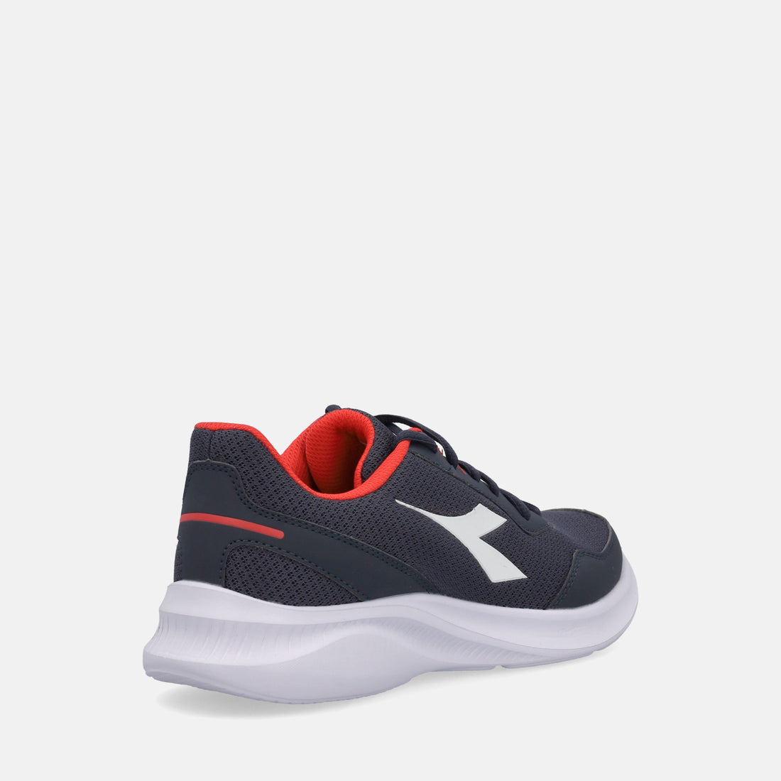DIADORA ROBIN 6