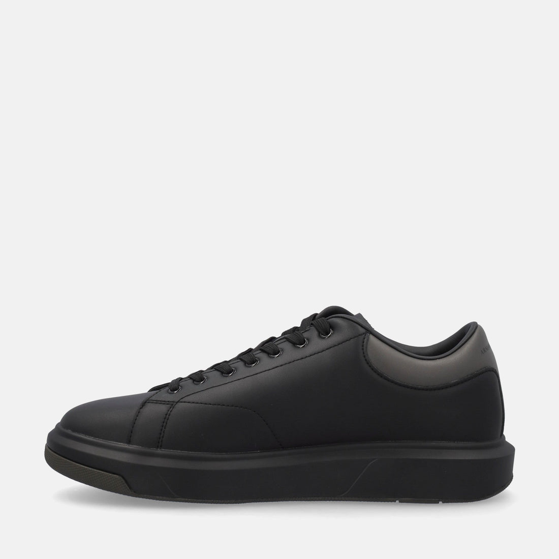 ARMANI EXCHANGE SNEAKERS