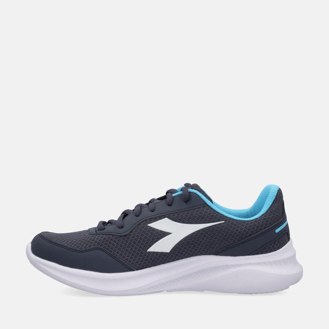 DIADORA ROBIN 6