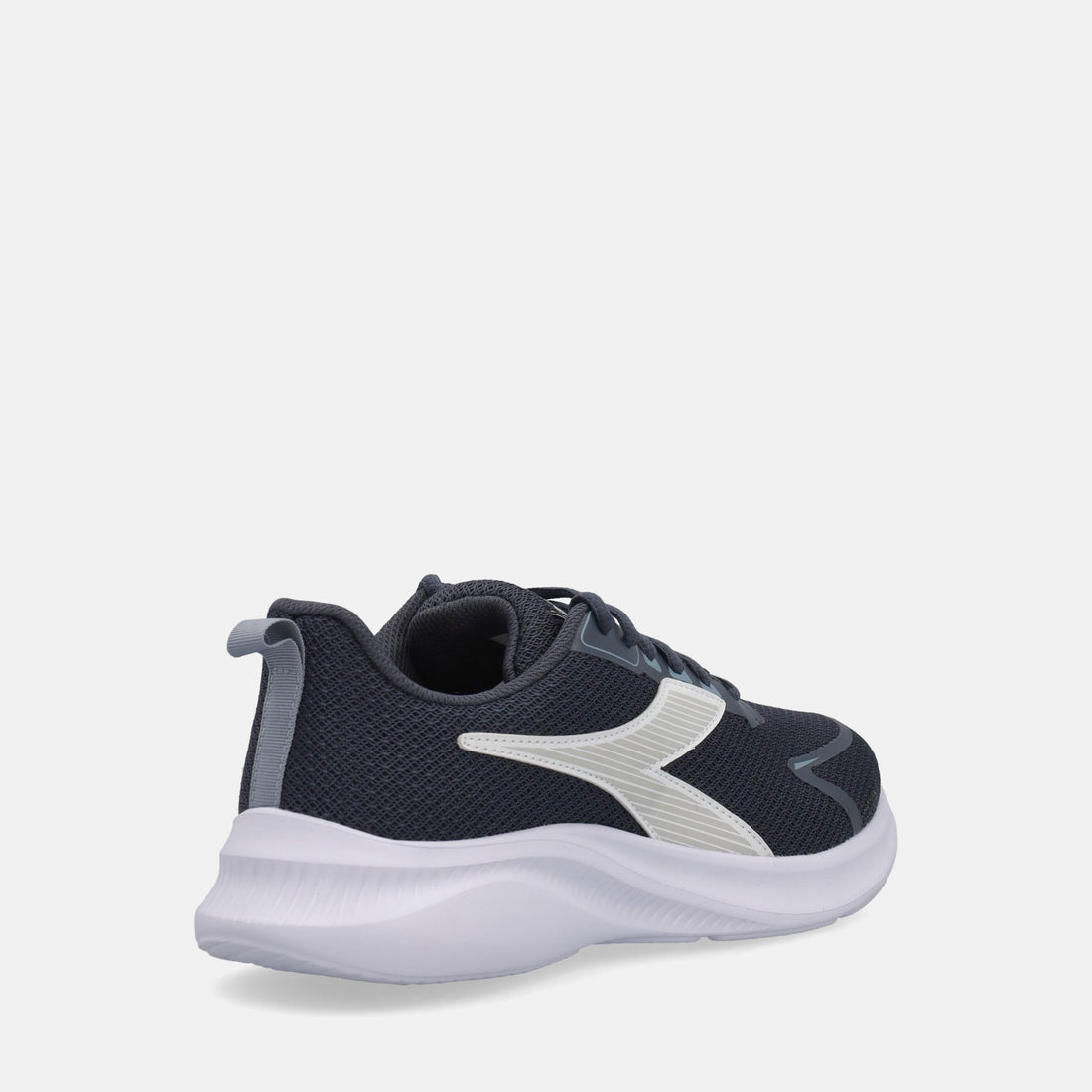 DIADORA ROBIN 7