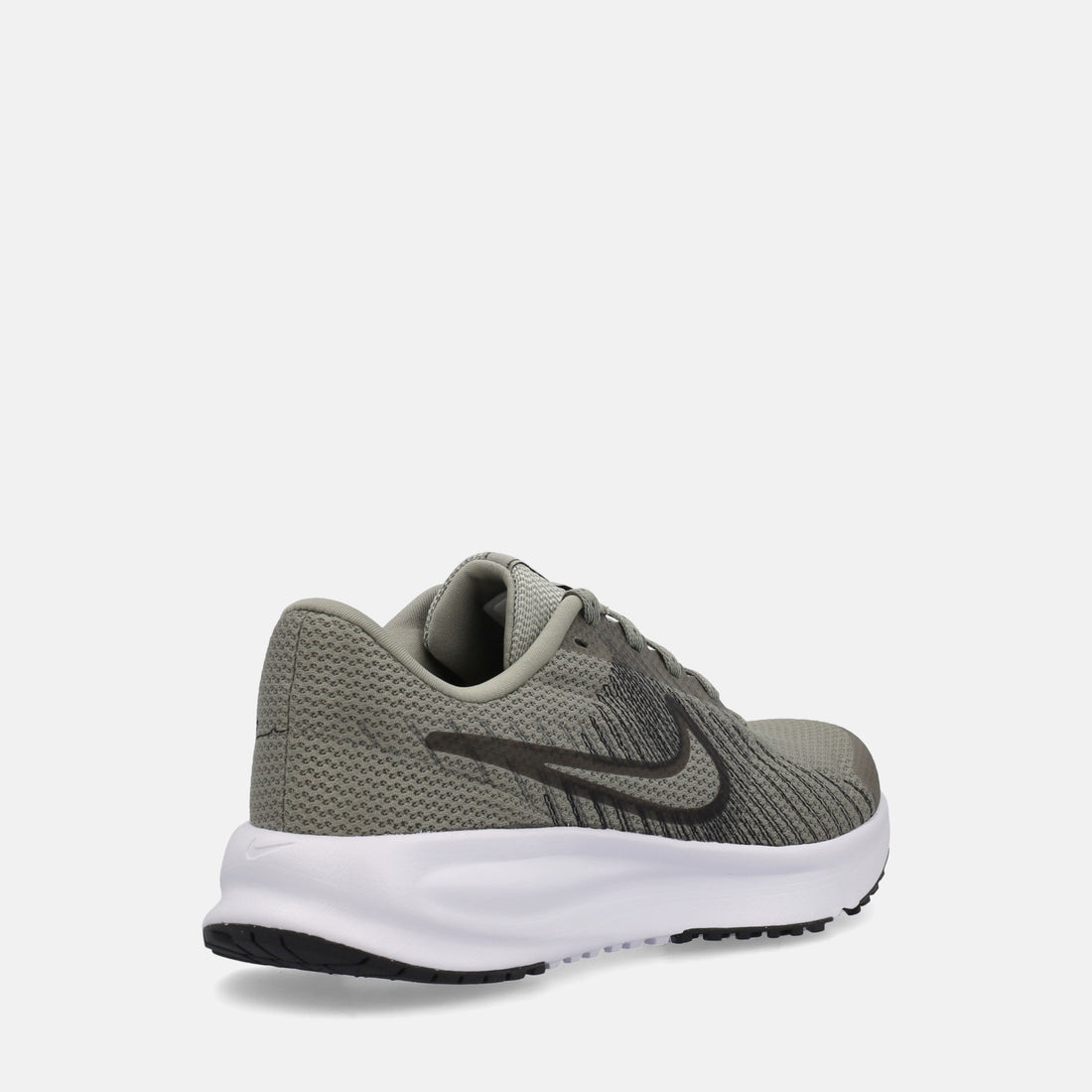 NIKE RUN DEFY
