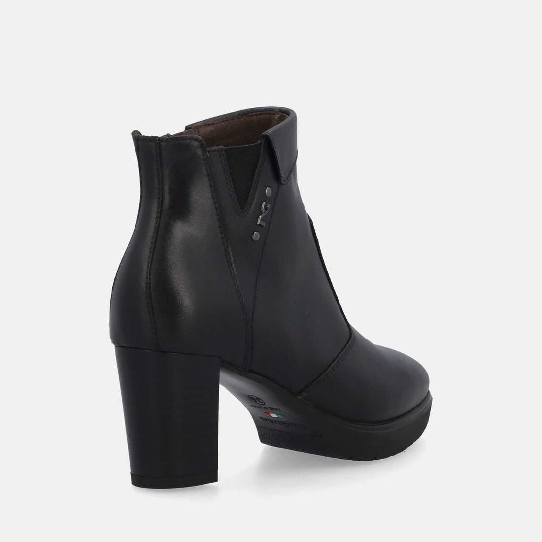 NERO GIARDINI TRONCHETTI