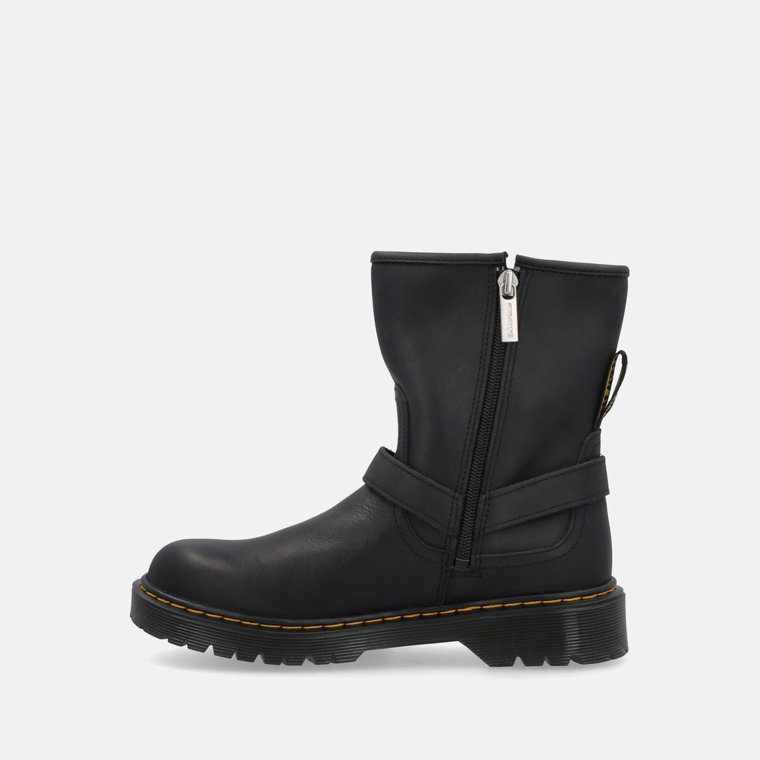 DR. MARTENS GENAYA Y