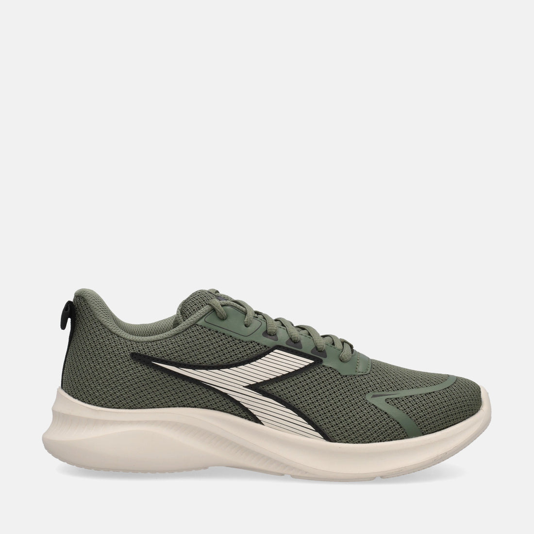 DIADORA ROBIN 7