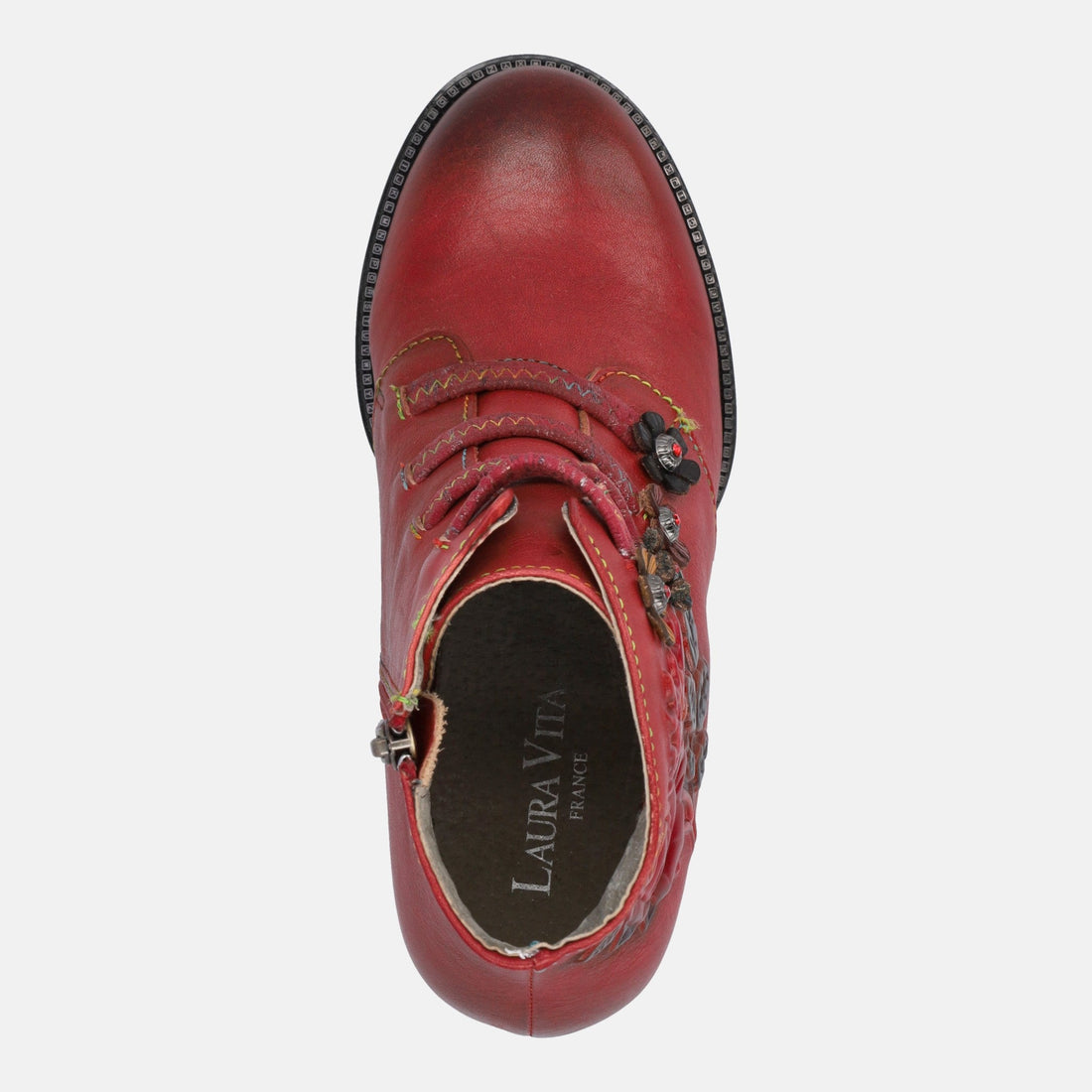 LAURA VITA MAEVAO 12