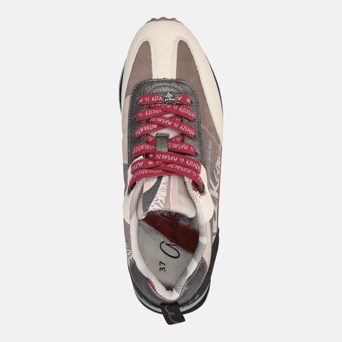 ANEKKE SNEAKERS
