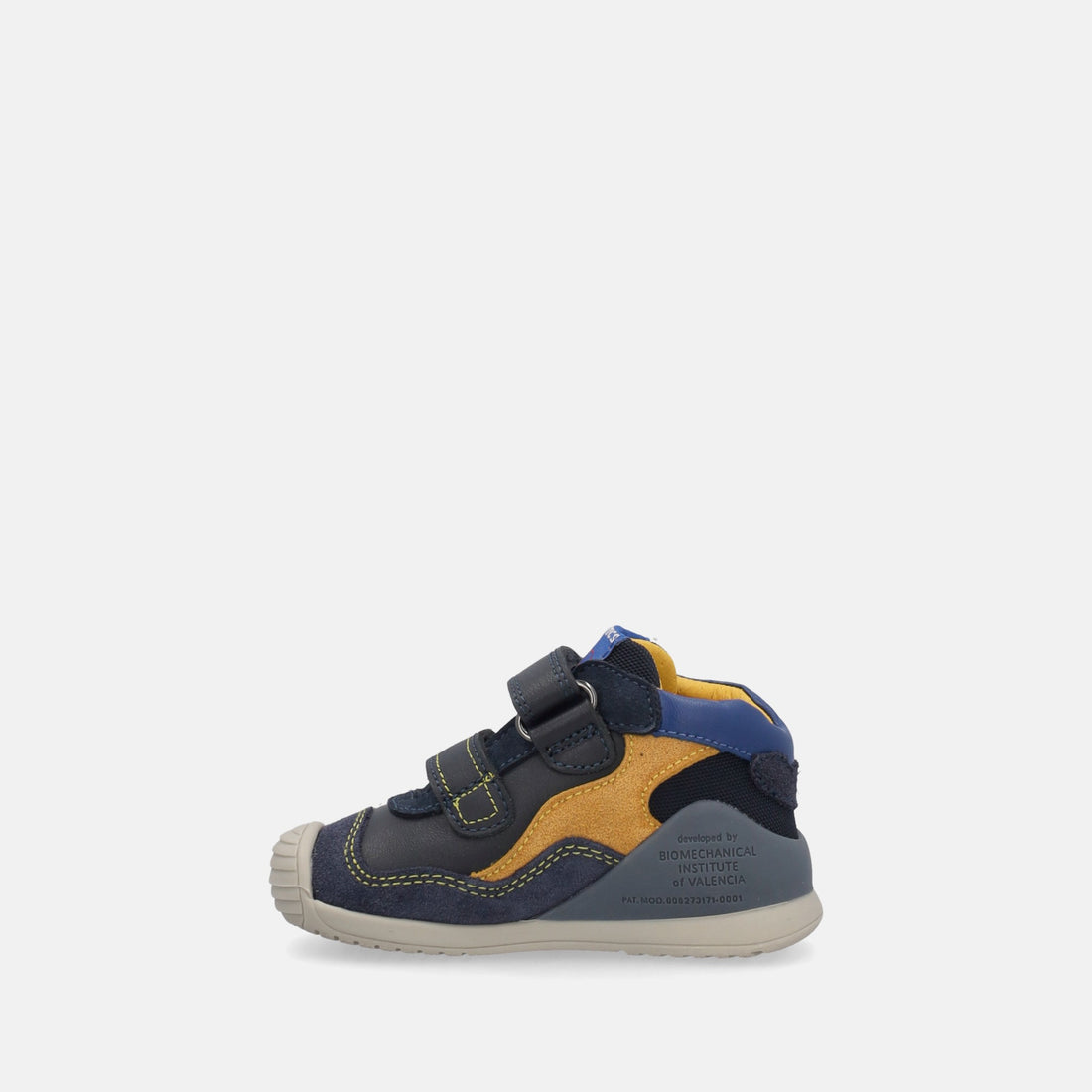 BIOMECANICS SNEAKERS