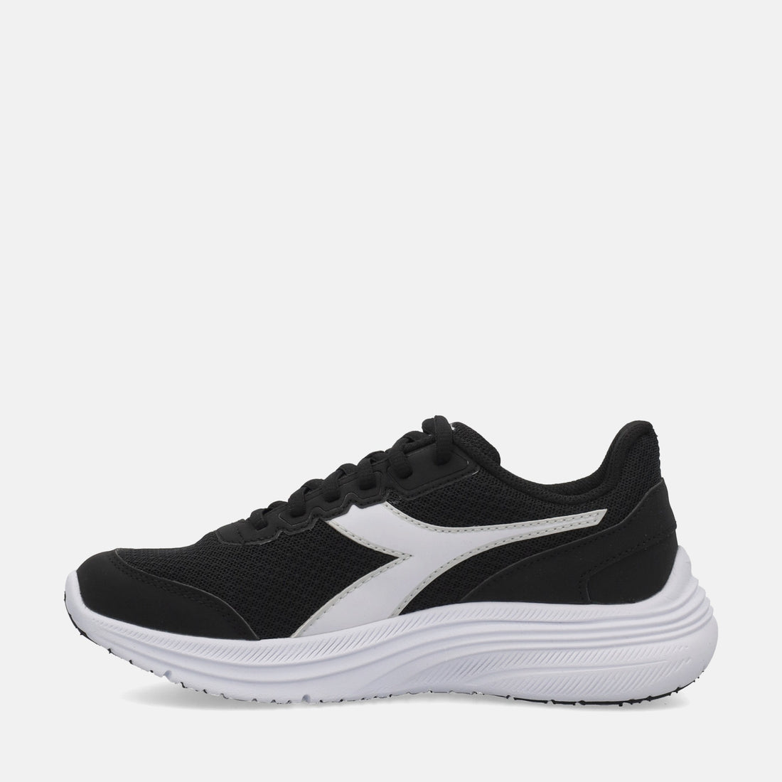DIADORA EAGLE 9 W