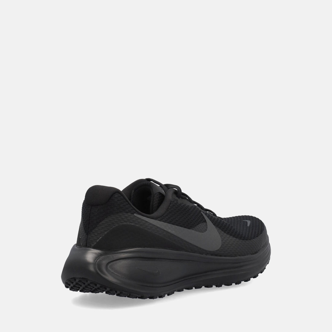 NIKE REVOLUTION 8