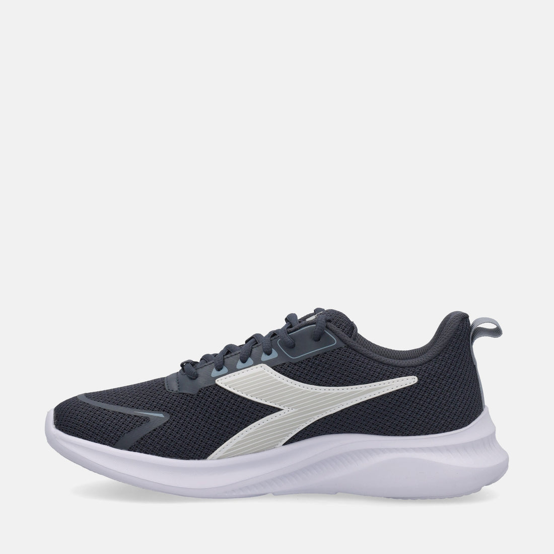 DIADORA ROBIN 7
