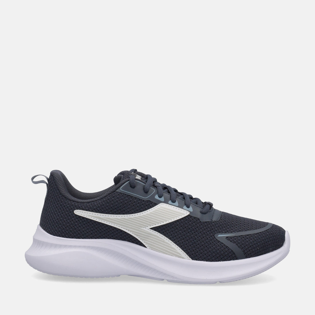 DIADORA ROBIN 7