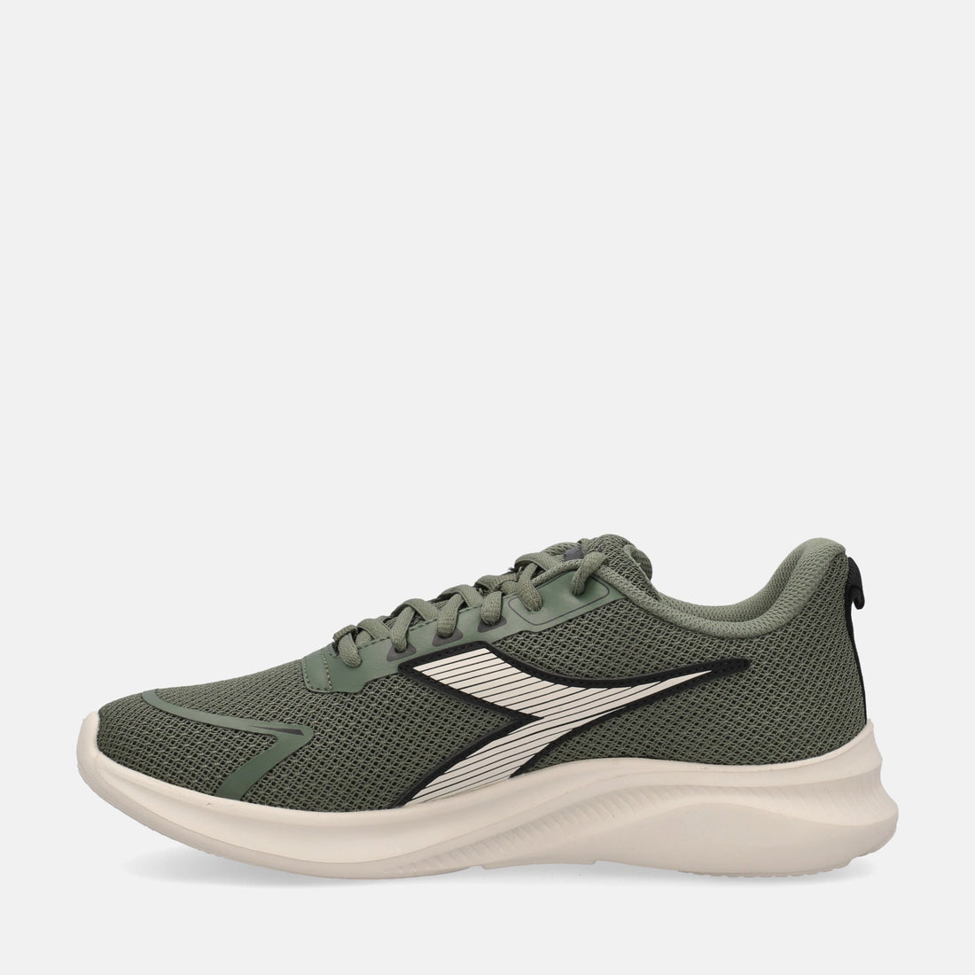 DIADORA ROBIN 7