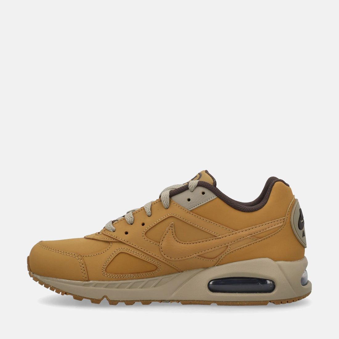 NIKE AIR MAX IVO