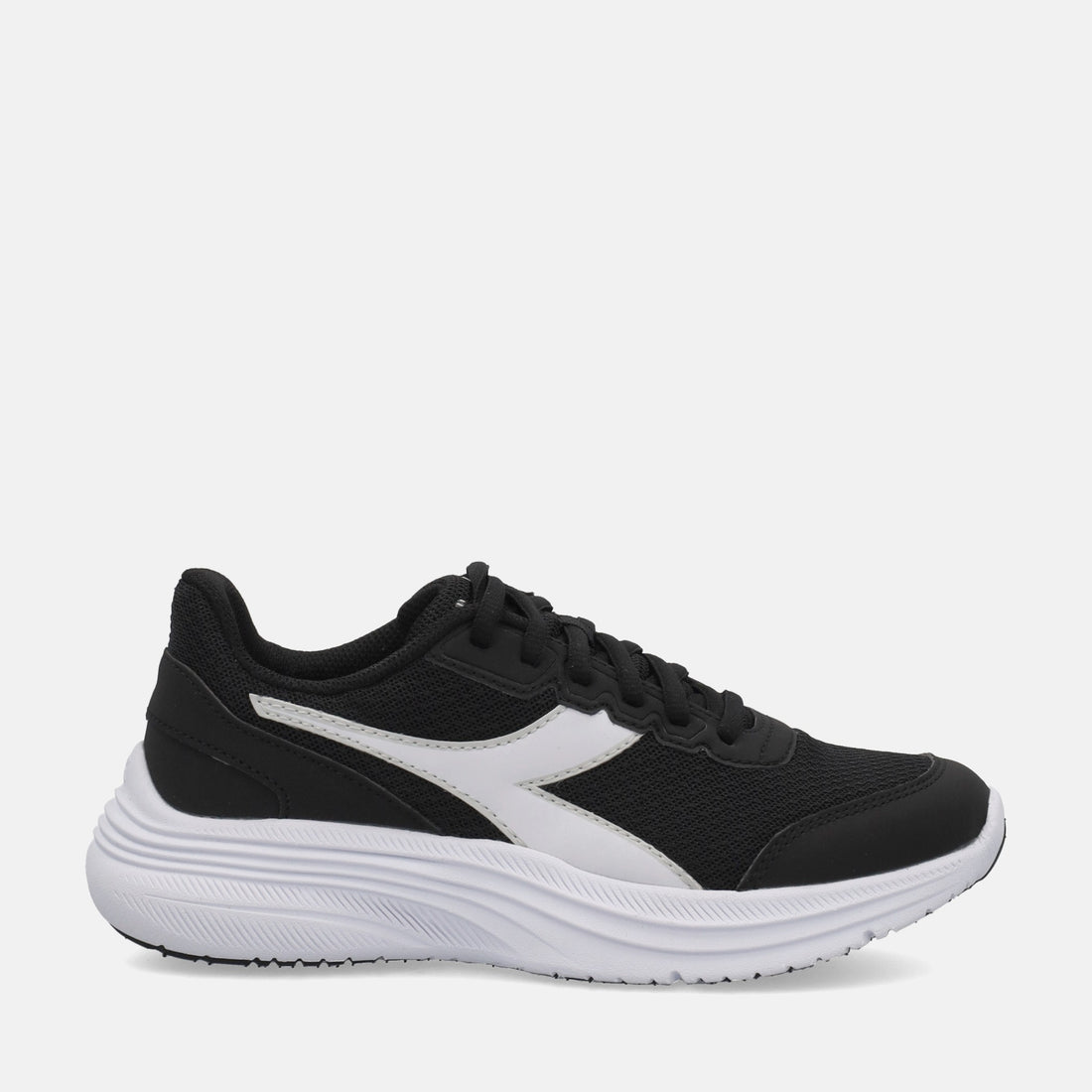 DIADORA EAGLE 9 W