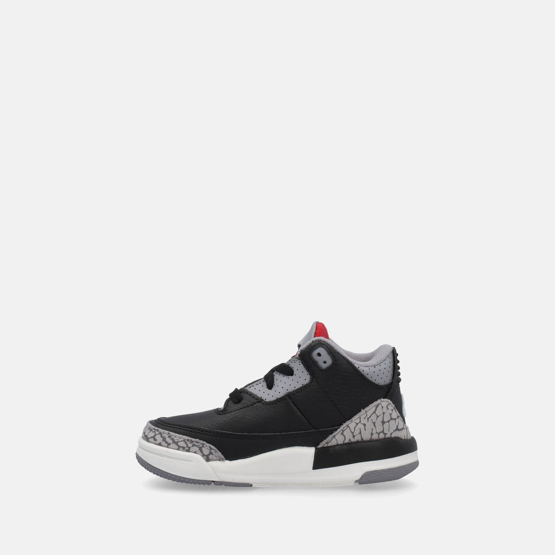 NIKE AIR JORDAN 3 RETRO