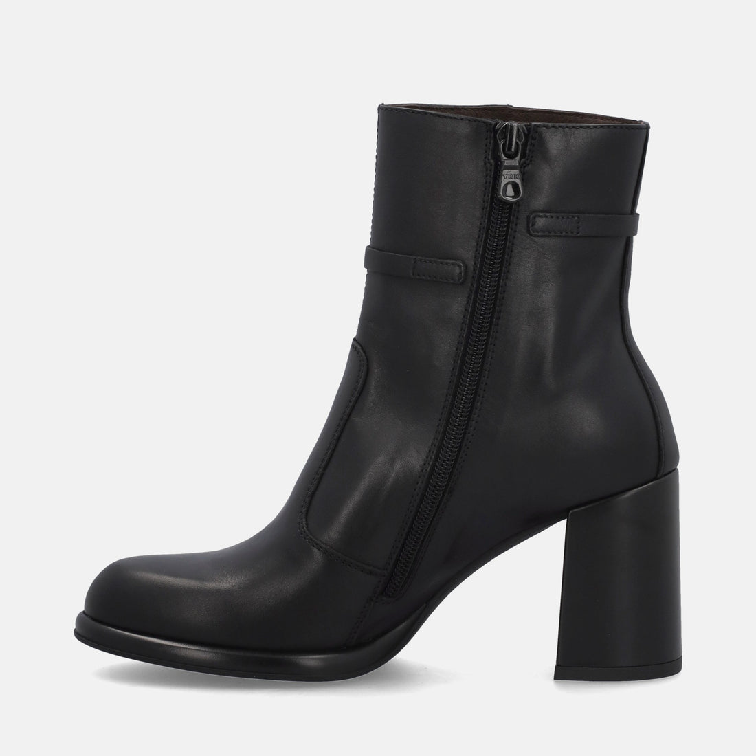 NERO GIARDINI TRONCHETTI