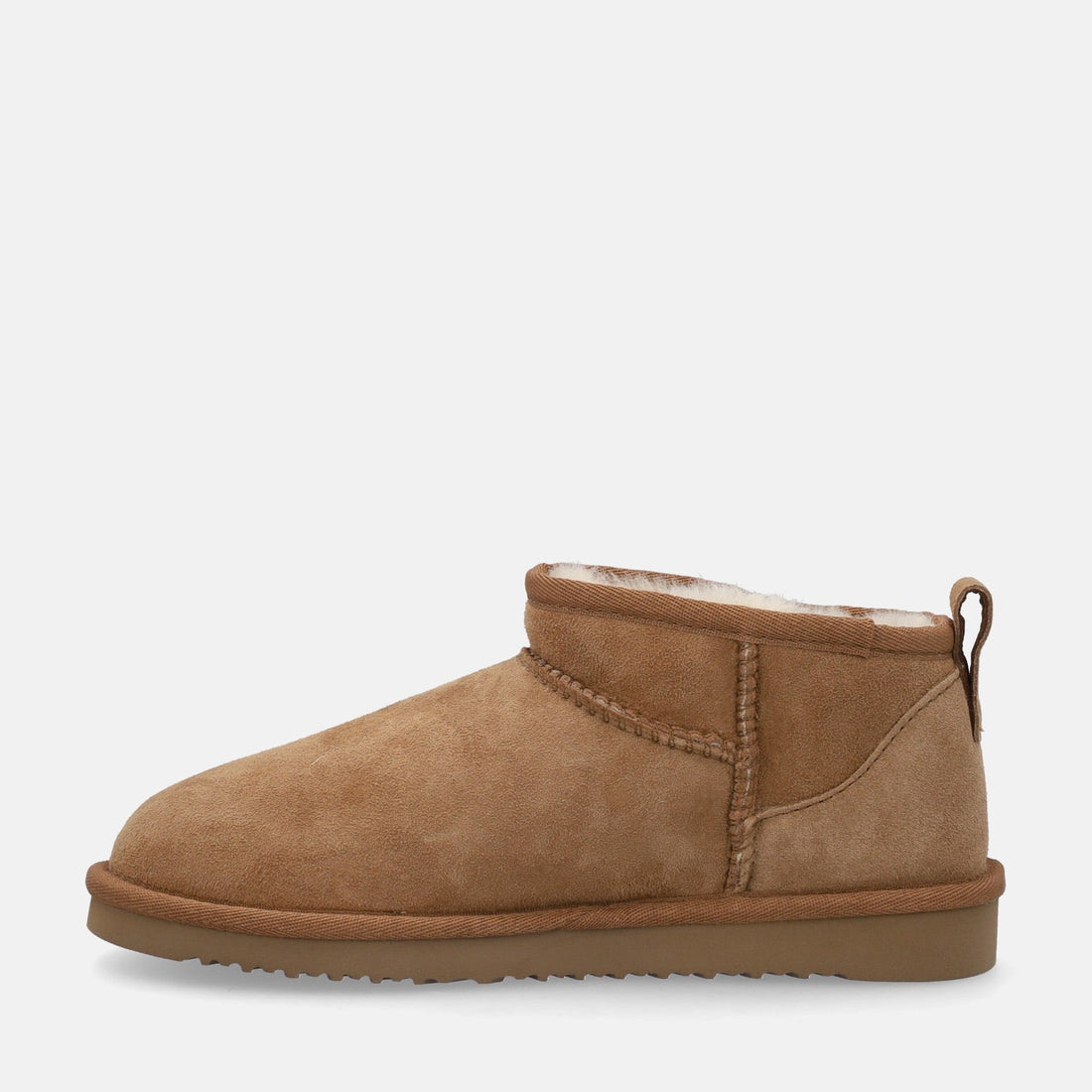 SHEEPSKIN SHORT BOOTS
