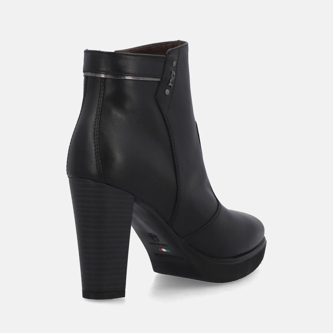 NERO GIARDINI TRONCHETTI