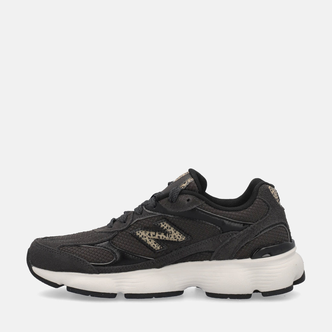 NEW BALANCE 603