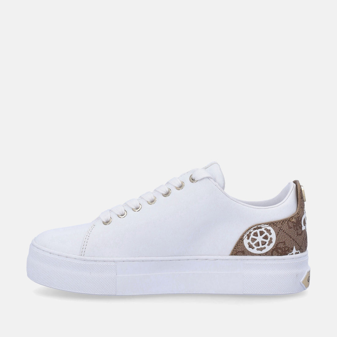 GUESS SNEAKERS