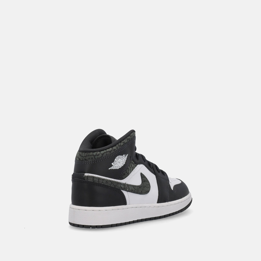 NIKE AIR JORDAN 1 MID