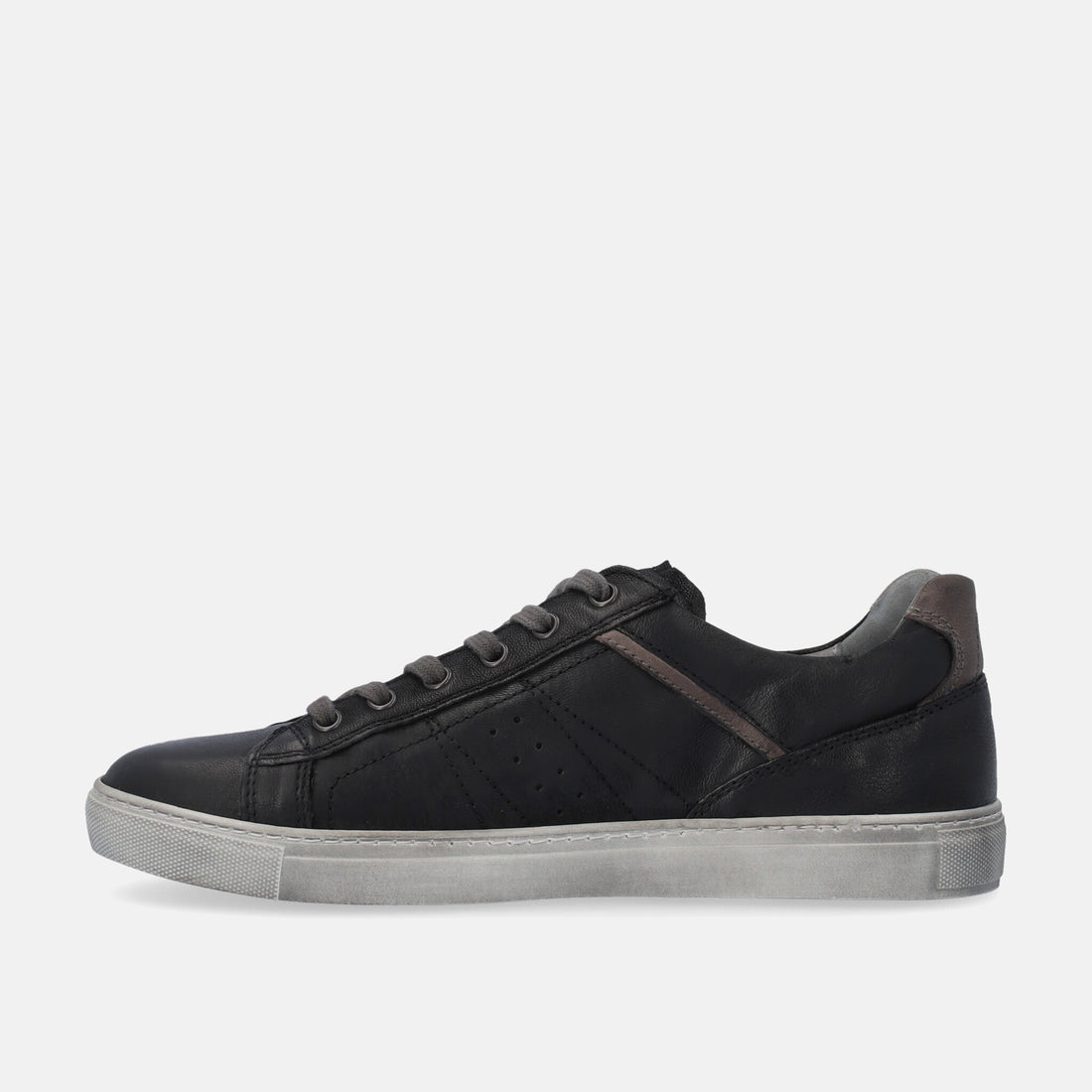 Sneakers uomo Nero Giardini in pelle