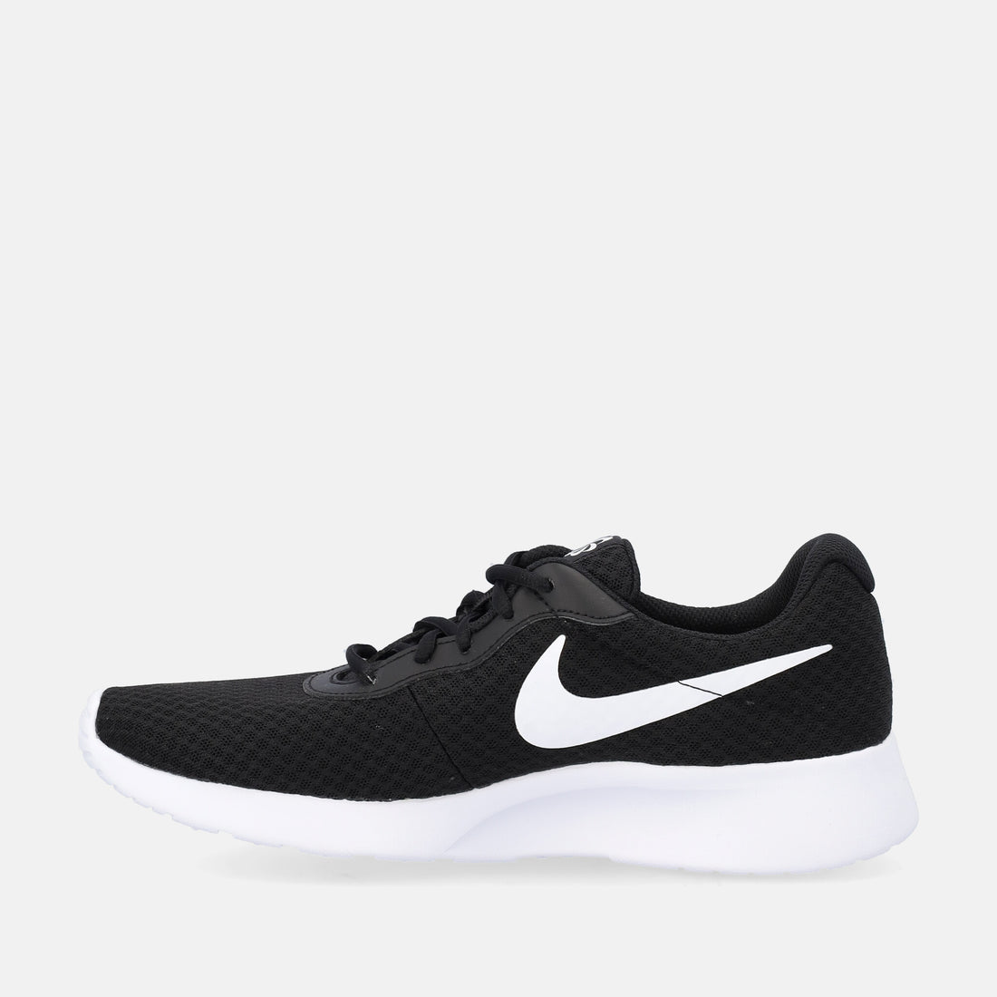 NIKE TANJUN